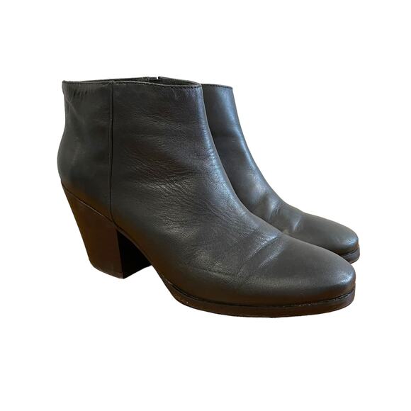 Rachel Comey Size 7 Booties Mars Ankle Boots Leather Black Slip-on Stacked Heel - Picture 1 of 13